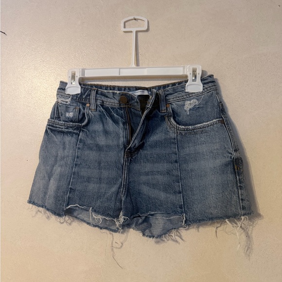 Zara Distressed Blue Jean Shorts - Picture 2 of 10